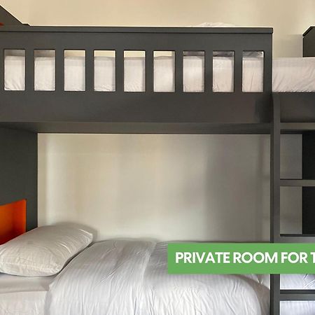 Grays Hostel By Haly Dubai Esterno foto